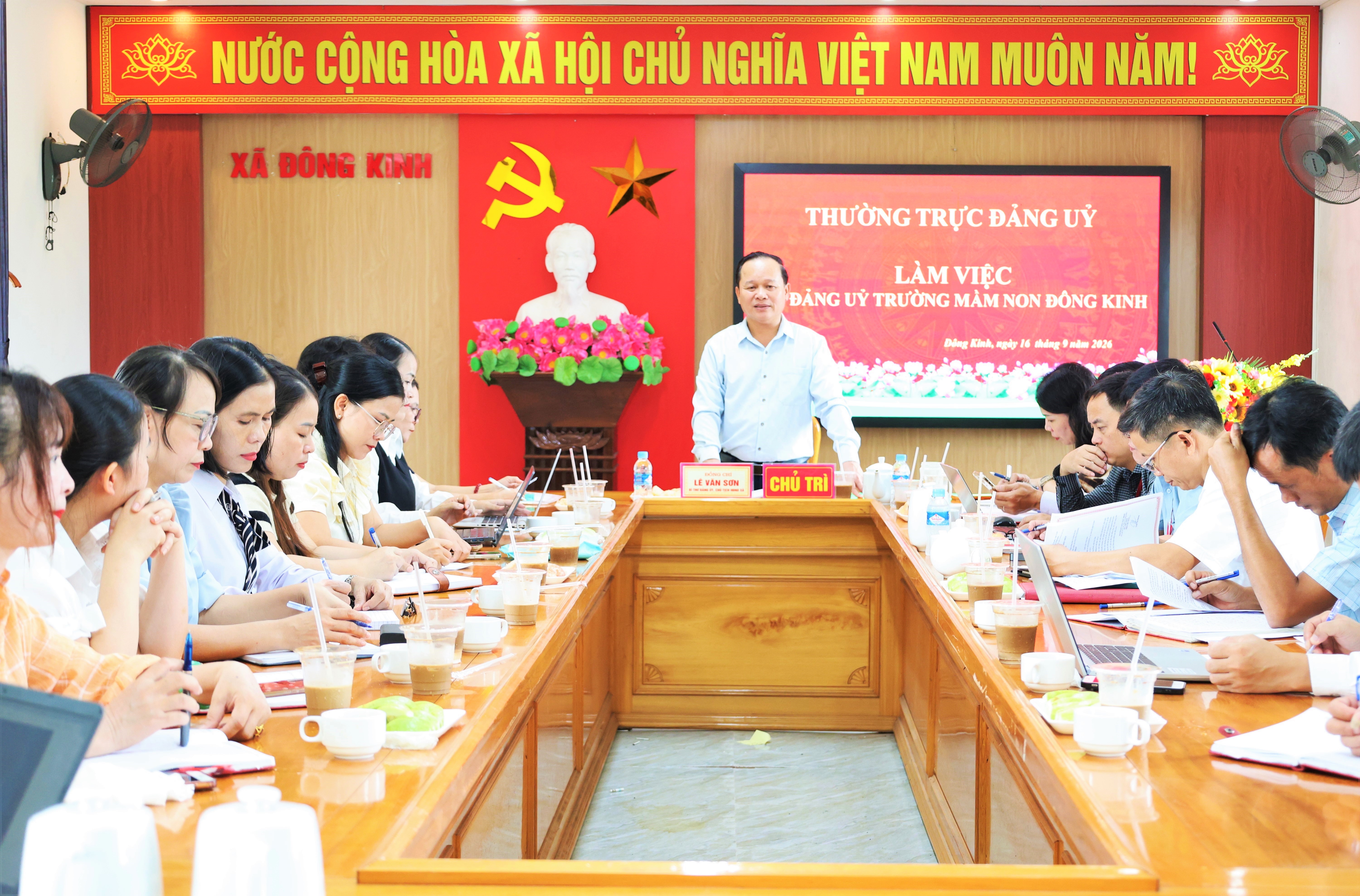 Xây dựng Trường Mầm non Đông Kinh đoàn kết, thống nhất, phát triển - Mái trường của niềm tin, yêu thương và những khởi đầu tốt đẹp