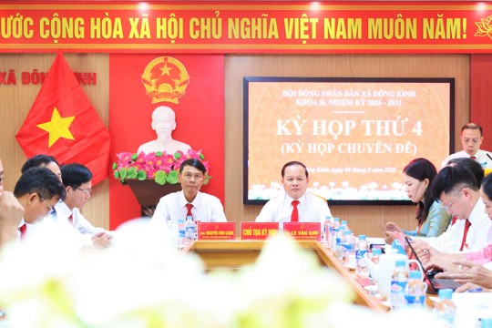 Kỳ họp thứ 4 HĐND xã Đông Kinh quyết nghị phân bổ kinh phí thực hiện Chương trình mục tiêu Quốc gia giảm nghèo bền vững năm 2026  