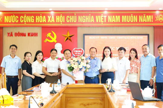 Chúc mừng Ban Xây dựng Đảng xã Đông Kinh 
