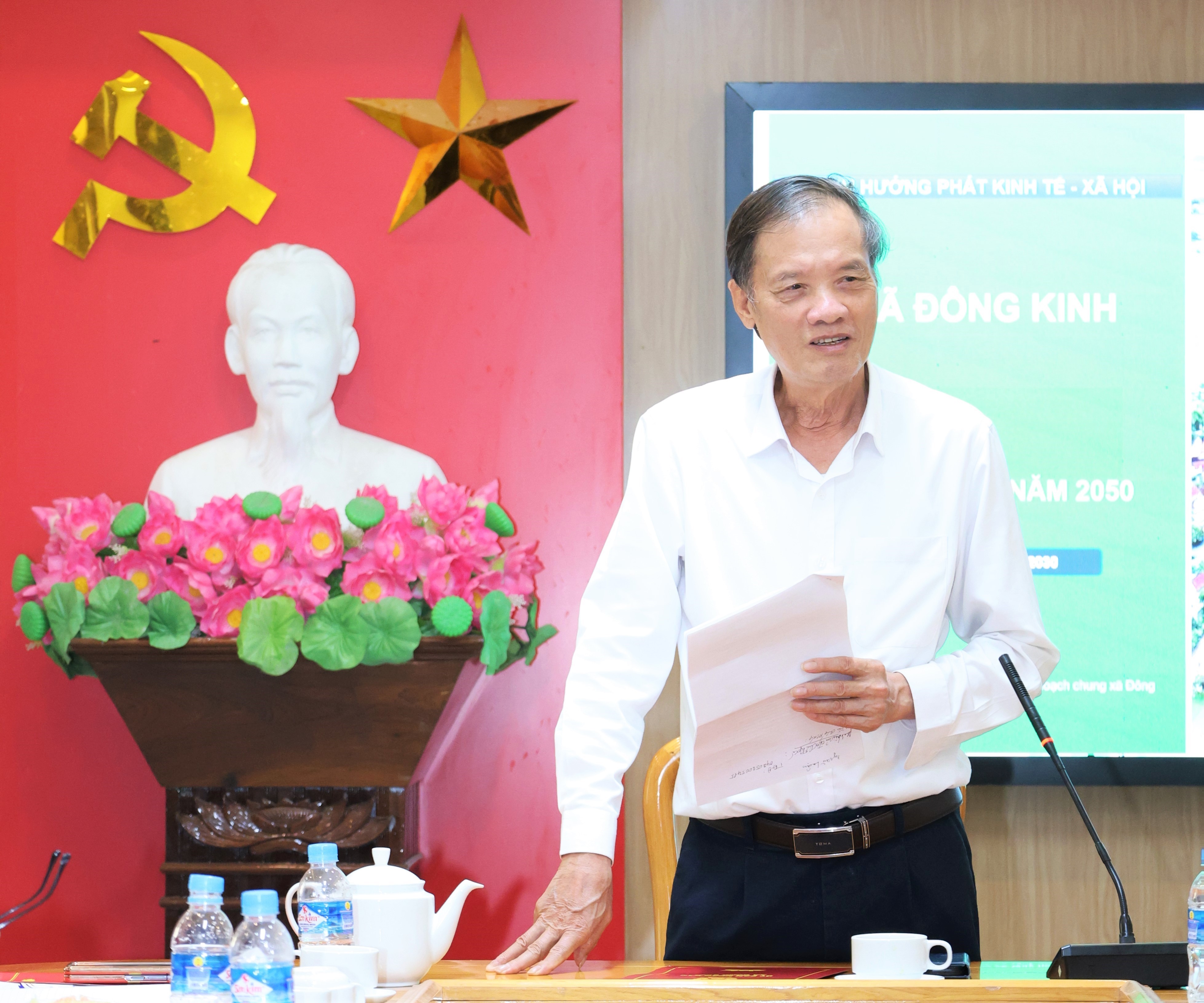 Hội đồng hương xã Đông Kinh tại Hà Nội chung sức xây dựng quê hương phát triển bền vững, đáng sống