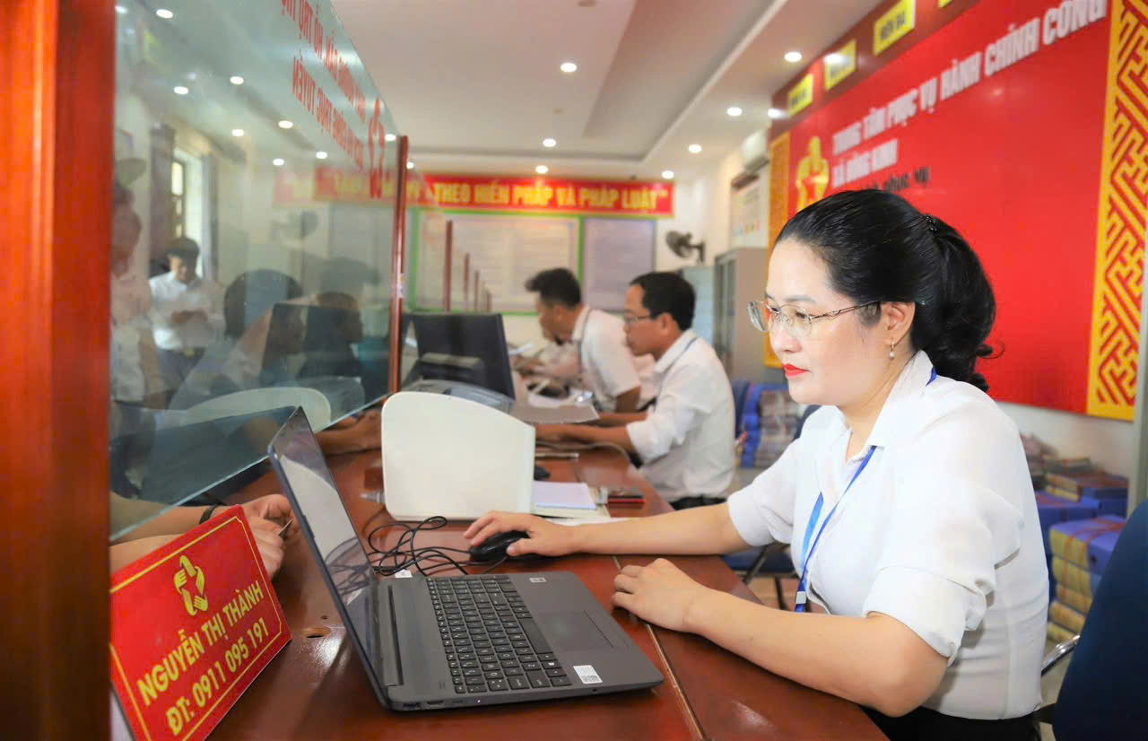 Tổ ứng cứu công nghệ xã Đông Kinh hoạt động thường xuyên, hiệu quả, thiết thực 
