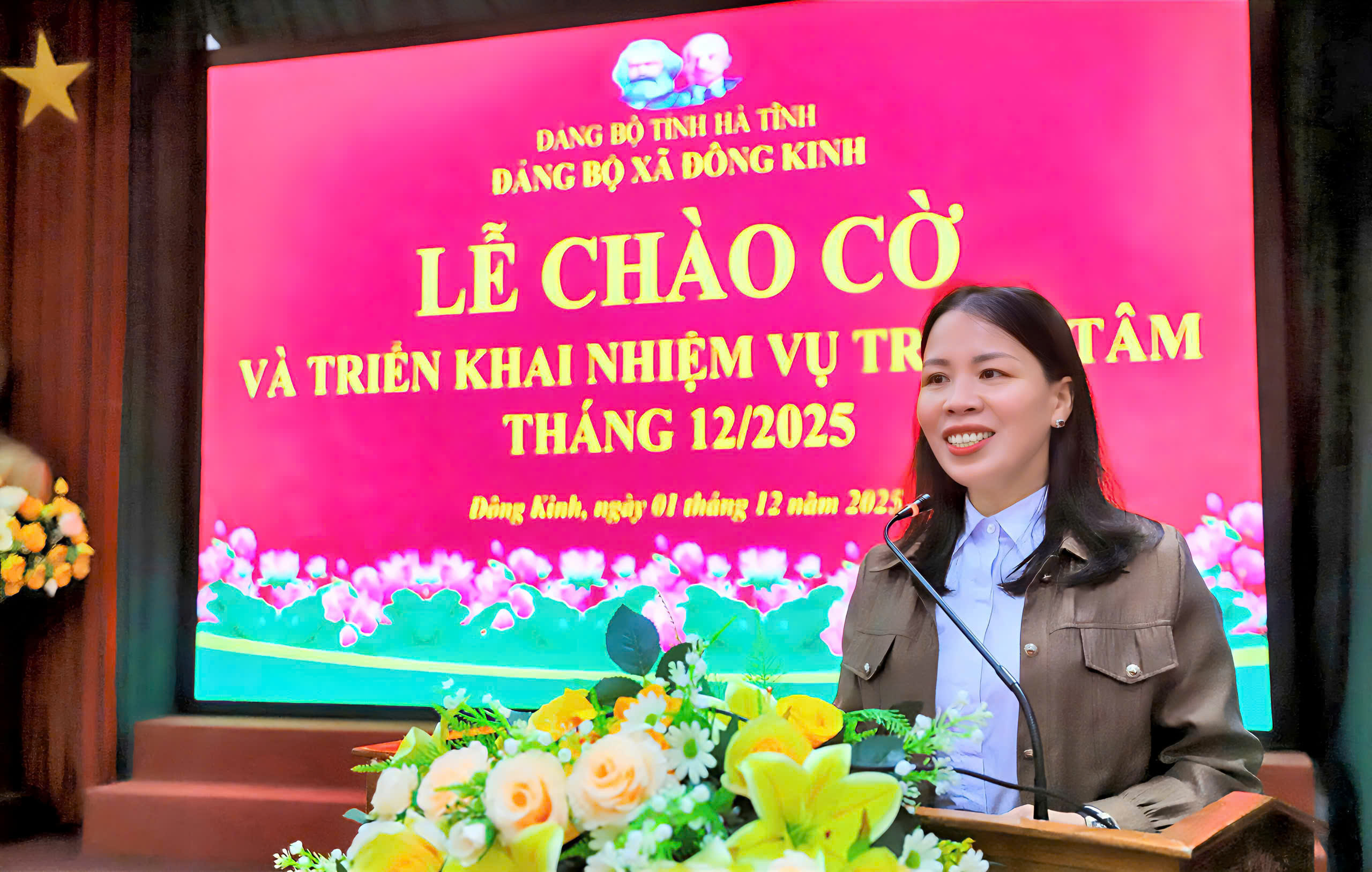 Xã Đông Kinh tổ chức lễ Chào cờ triển khai nhiệm vụ tháng 12/2025 